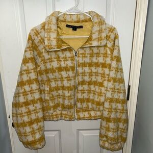 NWOT Women’s Cropped Yellow Plaid Jacket